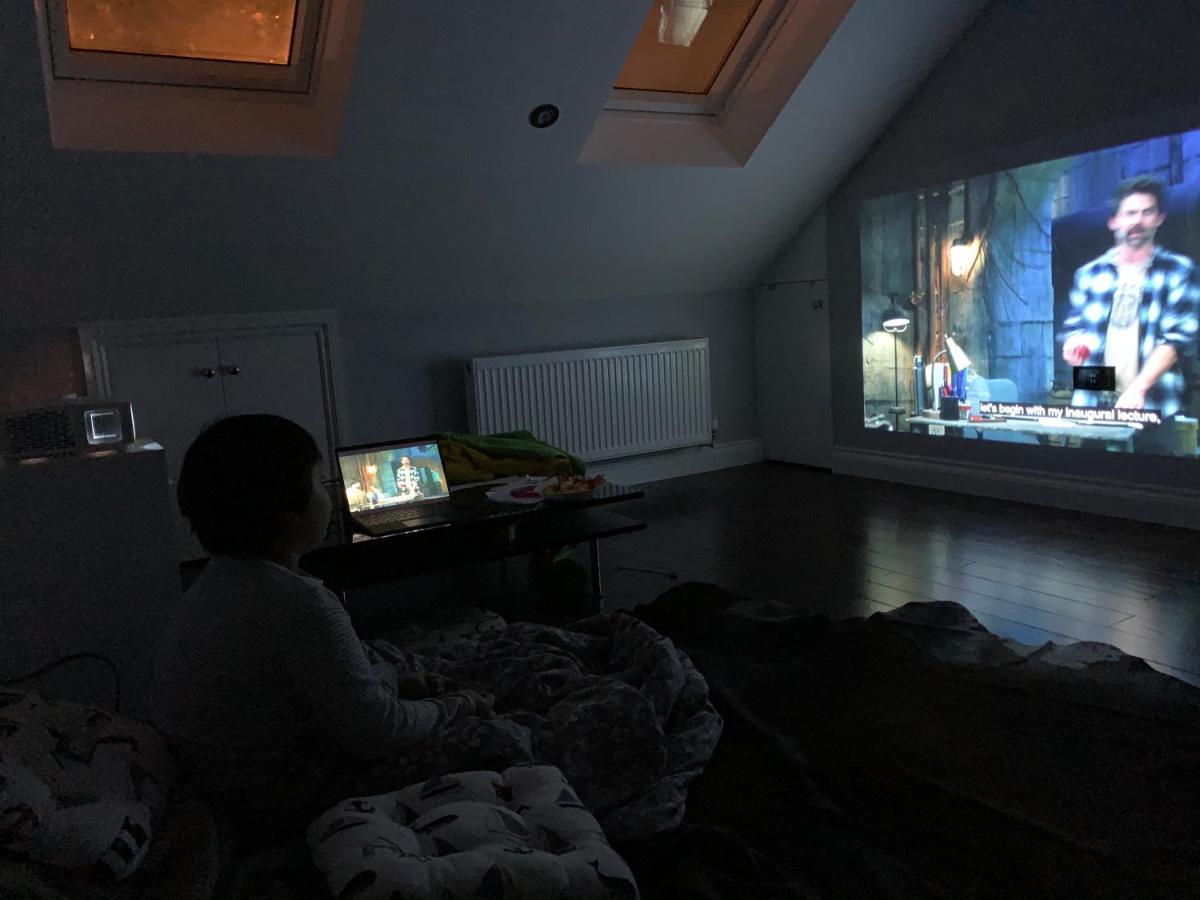 Baoyan Bed & Breakfast London Ngoại thất bức ảnh